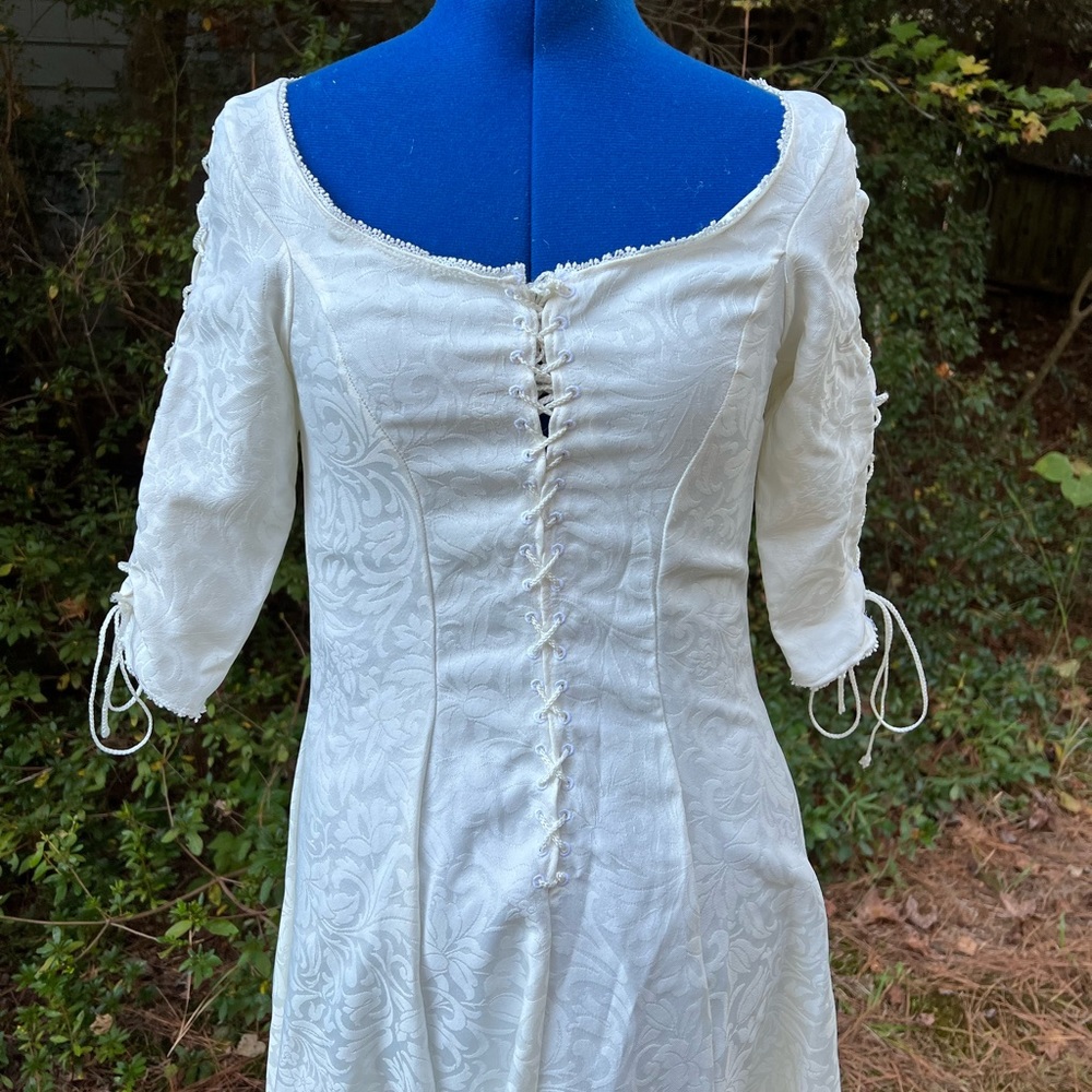 Elizabeth Swann Pirates of the Caribbean White Floral Cosplay Handmade Dress